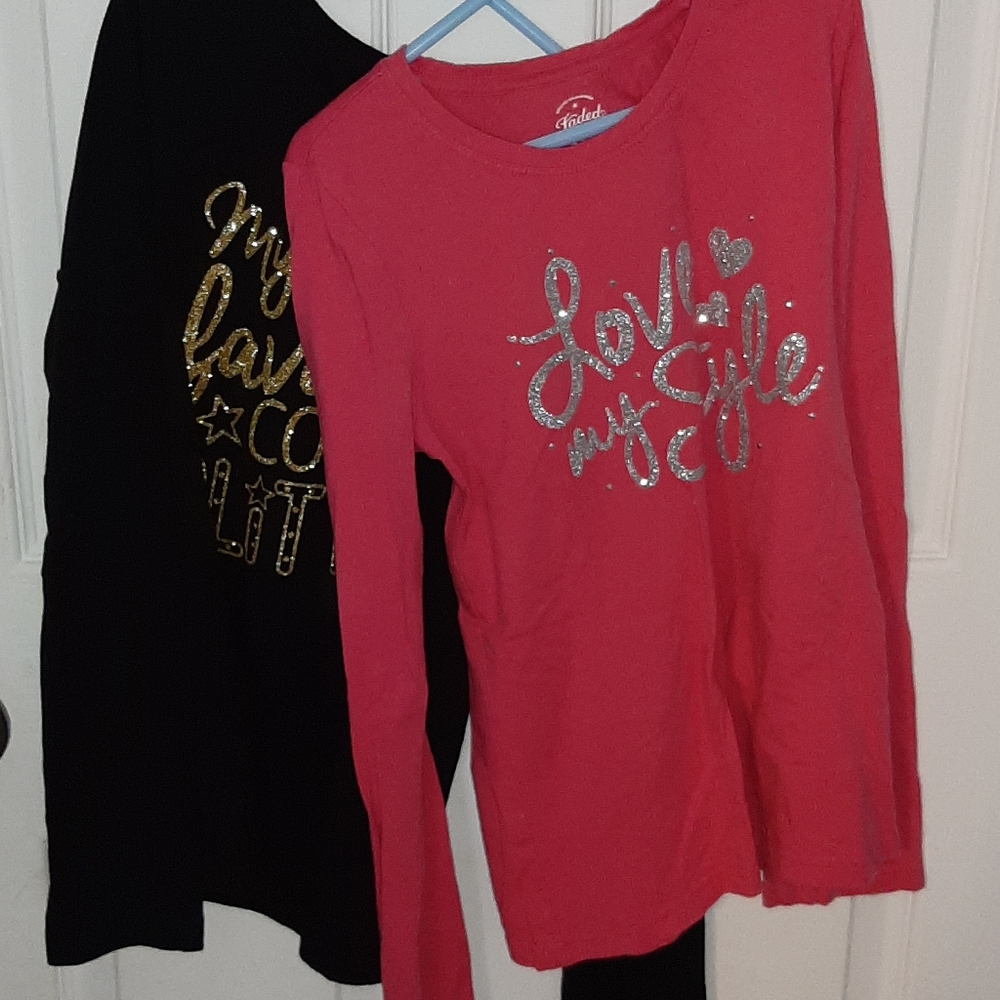 2 Girls long sleeved tops